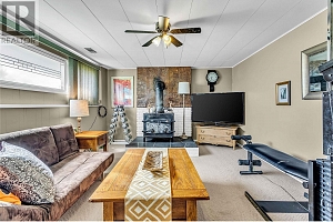 2370 Thacker Drive - Photo 37