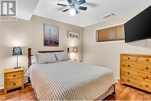 2370 Thacker Drive - Photo 43