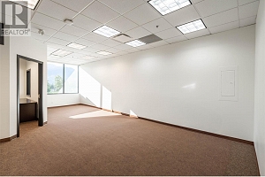 1060 Manhattan Drive Unit# 220 - Photo 8