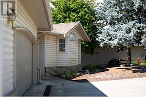 8827 Michael Drive - Photo 22