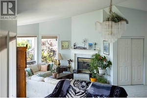 8827 Michael Drive - Photo 36