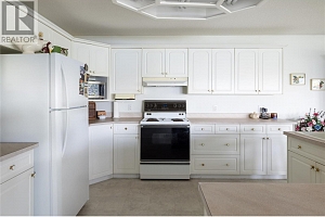 8827 Michael Drive - Photo 39