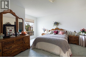 8827 Michael Drive - Photo 42