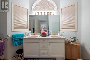 8827 Michael Drive - Photo 44