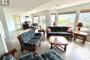 8827 Michael Drive - Photo 51