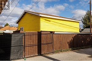 795 Lawson Avenue - Photo 23