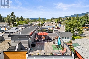 1805 45 Avenue Unit# 4 - Photo 3