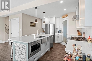 1805 45 Avenue Unit# 4 - Photo 8
