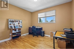 2141 Kaslo Court - Photo 27