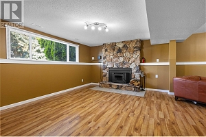 2141 Kaslo Court - Photo 35