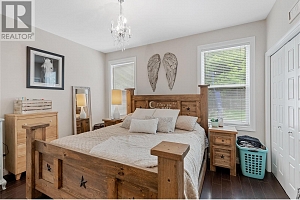 3515 Jackson Avenue - Photo 15