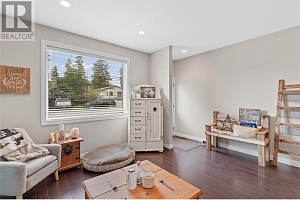3515 Jackson Avenue - Photo 5