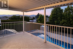 506 Harrop Avenue - Photo 12