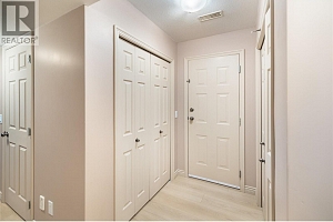 506 Harrop Avenue - Photo 41