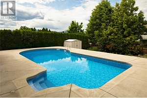 506 Harrop Avenue - Photo 60