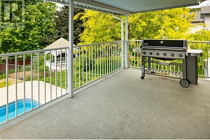 506 Harrop Avenue - Photo 67