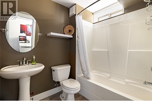 3914 Hornby Terrace Lot# 15 - Photo 28