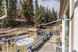 5817 Victoria Street - Photo 11