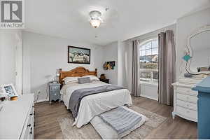 5817 Victoria Street - Photo 13