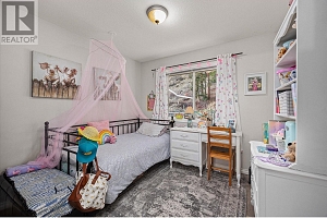 5817 Victoria Street - Photo 16