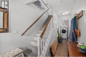 5817 Victoria Street - Photo 19