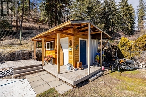 5817 Victoria Street - Photo 23