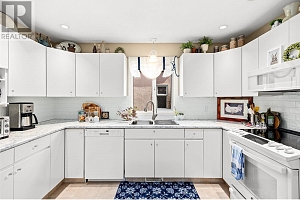 650 Lexington Drive Unit# 116 - Photo 9