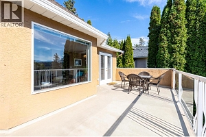 1056 Caledonia Way - Photo 10