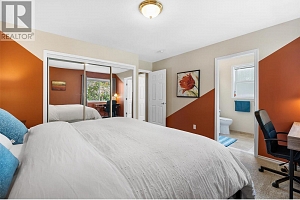 1056 Caledonia Way - Photo 19