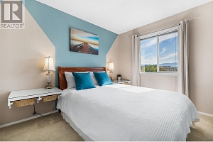 1056 Caledonia Way - Photo 21