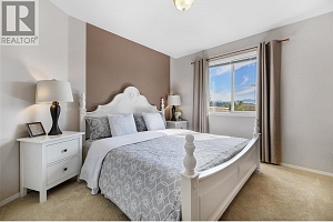 1056 Caledonia Way - Photo 23