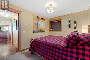 5845 Snow Pines Crescent Unit# A - Photo 32