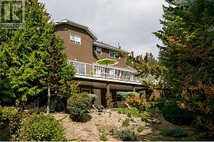 1043 Caledonia Way - Photo 11