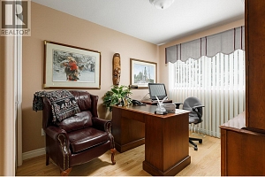 1043 Caledonia Way - Photo 19