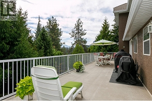 1043 Caledonia Way - Photo 2