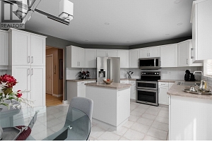 1043 Caledonia Way - Photo 22