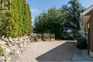 1043 Caledonia Way - Photo 41