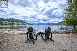 2612 Lakeshore Road - Photo 3