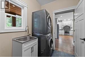 284 Terry Road - Photo 11