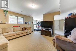 5008 Bunting Court - Photo 38