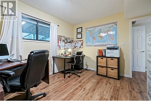 6046 Jackson Crescent - Photo 48