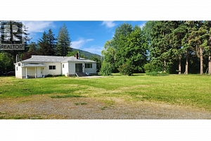 177 Creighton Valley Road - Photo 2