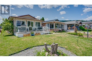 15 Lakeshore Drive - Photo 2