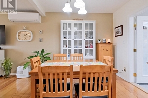 5882 Victoria Street - Photo 10