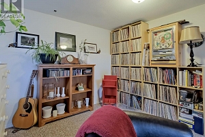 5882 Victoria Street - Photo 30