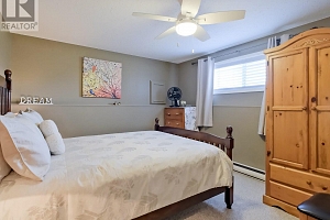 5882 Victoria Street - Photo 31