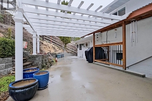 5882 Victoria Street - Photo 39