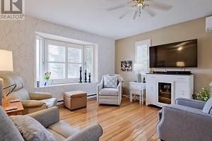 5882 Victoria Street - Photo 4