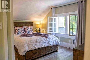 1009 Lawrence Avenue - Photo 12