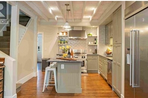 1009 Lawrence Avenue - Photo 4